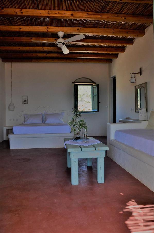 Pambelos Lodge Koufonisia エクステリア 写真