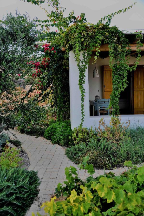 Pambelos Lodge Koufonisia エクステリア 写真
