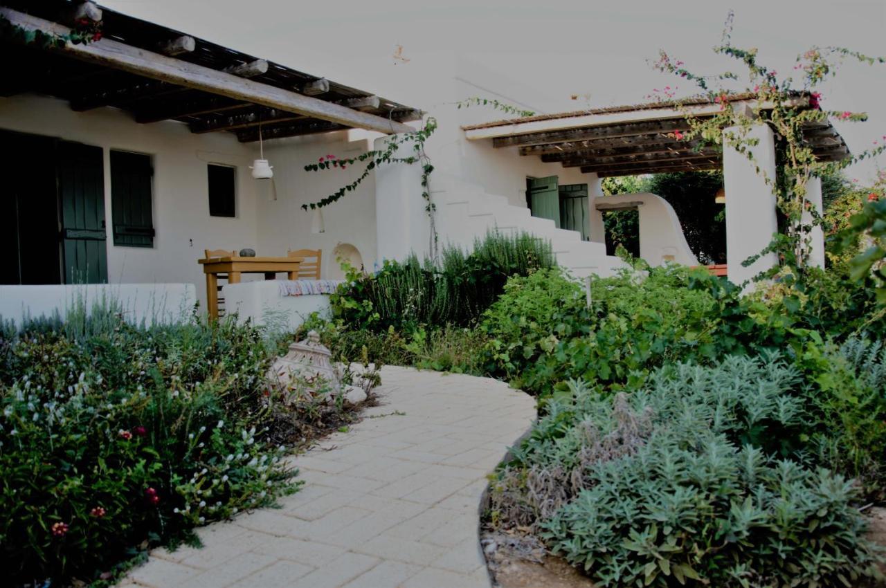 Pambelos Lodge Koufonisia エクステリア 写真