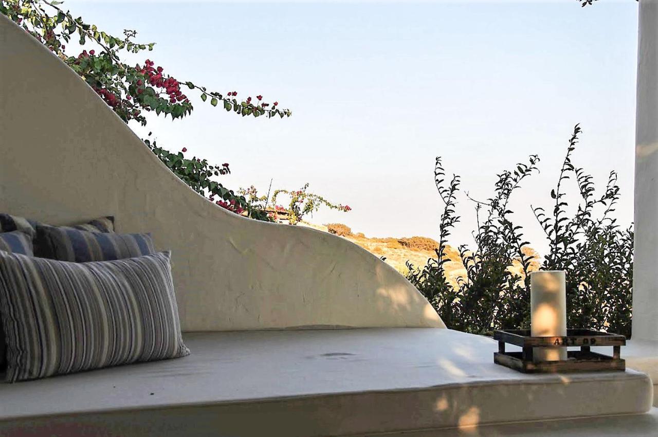 Pambelos Lodge Koufonisia エクステリア 写真
